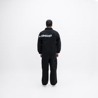 طقم الأسود الكامل