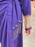 فستان ناعم ميدي باكمام مزينة بالكريستال