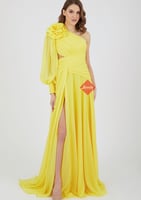 فستان سهرة طويل بكلوش ستايل ون شولدر مزينه بالورد