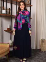 بلوزة نسائية أنيقة مع ربطة على الرقبة