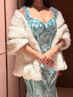 فرو ناعم كبير مزين كريستال فاخر