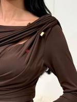 فستان ناعم بستايل مميز و زم من الخصر