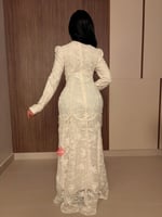 فستان سهرة باكمام طويلة مزينة بالدانتيل الراقي مزي...