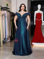 فستان سهرة طويل بخامة مميزة اوف شولدر