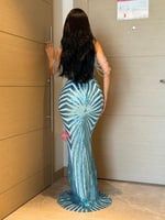 فستان سهرة ترتر مزين بالخرز اللامع