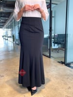 بلوزة أنيقة ستايل نص كم مع تطريز وردة