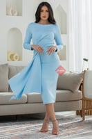 فستان ميد ناعم بأكمام طويله