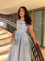 فستان سهرة طويل ستايل تب مزين بالورود بكلوش