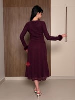 طقم دانتيل و اكمام طويلة مزينة بالفرو