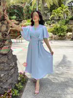 فستان ميد ناعم لف