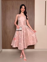 فستان ناعم ستايل كت مزين بالورود