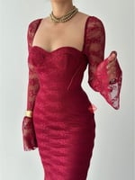 فستان سهرة دانتيل أنيق باكمام طويلة