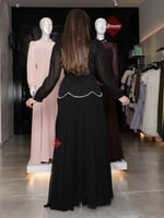 فستان شيفون طويل ناعم هاينك مزين بالكريستال بأكمام...