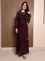 فستان ناعم من الدانتيل الراقي باكمام طويلة