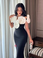 فستان سهرة اوف شولدر مزين بالورود من الصدر