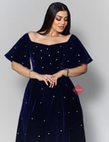 فستان ميدي مخمل مزين بالكريستال