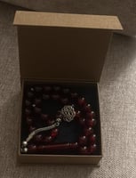 احمر
