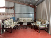 كرسي بدون كفرات مع الجلسة