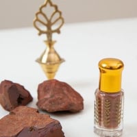 كحل اثمد أصفهاني أحمر (بارد)