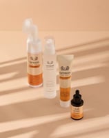 مجموعة فيتامين سي للوجه -عينان