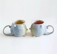 كوب فخاري يدوي "monster cup"