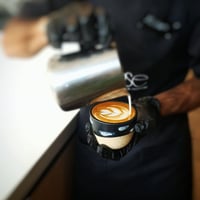 كوب فخاري يدوي "white cloud"