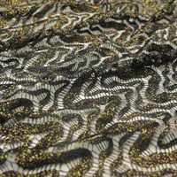 قماش دانتيل بقصب وبدون قصب