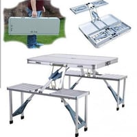 طاولة رحلات تتصفط مثل الشنطة