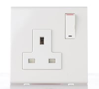 فيش 13 امبير بمفتاح باناسونيك تايلندي