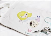 حقيبة قماشية مطبوعة