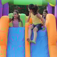 هابي هوب قلعة الحواجز النطاطة