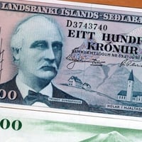 ايسلندا فئة 100 كرونة أنسر (إصدار قديم)