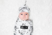 لحاف مع قبعة Flower Black & White مقاس 120x120 مار...