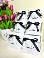 توزيعات العيد حقيبة عناية١٠ حبات