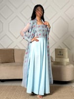 طقم جلابية نسائية مع كارديجان طويل مطرز وتل شفاف