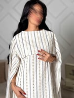 جلابية فستان قطعتين متصلة بنمط كاب وتطريز عمودي أن...