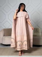 جلابية فستان قطعتين متصلة بنمط كاب وتطريز عمودي أن...