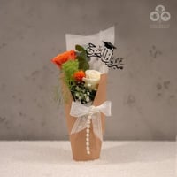 ميني بوكيه مع تغريسة مبروك التخرج