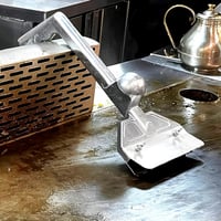 مكشطة تنظيف جريل مع شفرة حادة