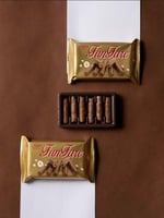 فيجو فان فير – رولات بسكويت محشوة بكريمة البندق وا...