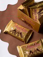 فيجو فان فير – رولات بسكويت محشوة بكريمة البندق وا...