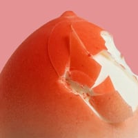 ايسكريم بنكهة الخوخ