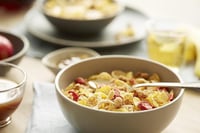 سريال حبوب الشوفان بالعسل والفراولة، صحية للقلب، ق...