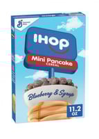 IHOP ميني بان كيك سيريال توت أزرق