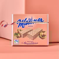 مانر ويفر محشو بكريمة البندق 75 جم مستورد