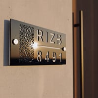 لوحة العنوان الوطني طبقتين مفرغة بنقش زخرفي