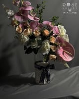 فازة متوسطه شفاف تزيين ورد صناعي وحجر