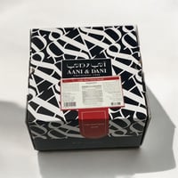 ستاند مع كيك ريد فلفيت من آني و داني