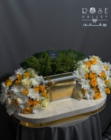 ستاند مخمل متوسط مزين ورد كريز وجوري طبيعي مع 500غ...