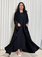 عباية قماش ملكي واكمام مشجر